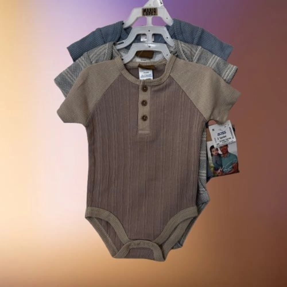 NWT Boys Mario‎ Lopez 3-Piece Onesie Set 6-9M